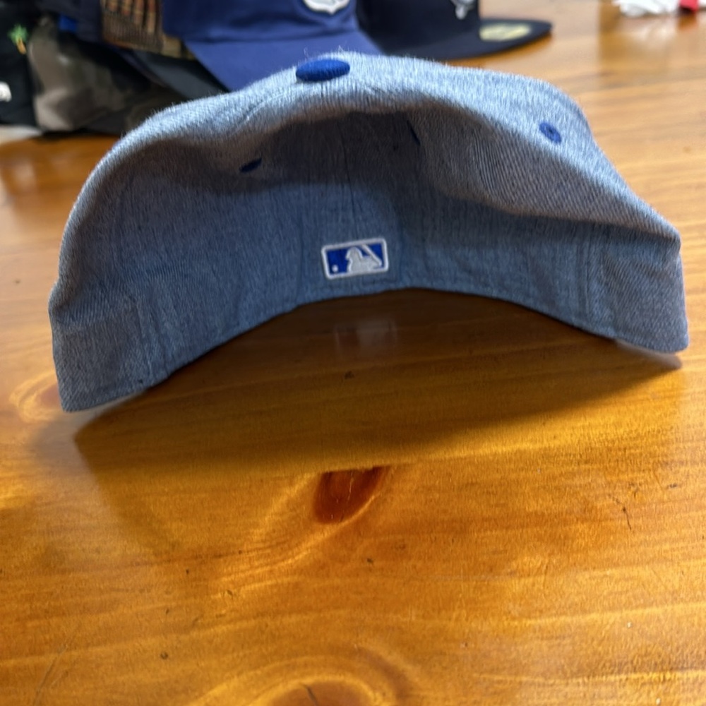 New era hat - Picture 4 of 7